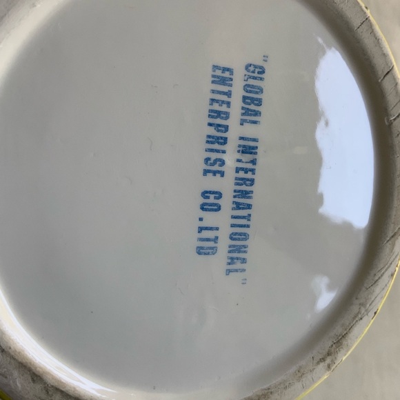 Vintage ceramic figurines - Picture 9 of 9